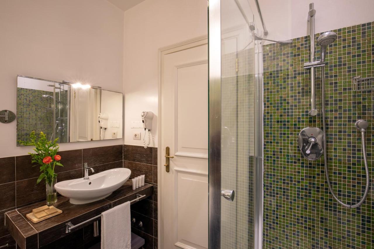 Vivaldi Luxury Rooms Rom Exteriör bild