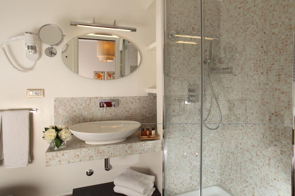 Vivaldi Luxury Rooms Rom Exteriör bild