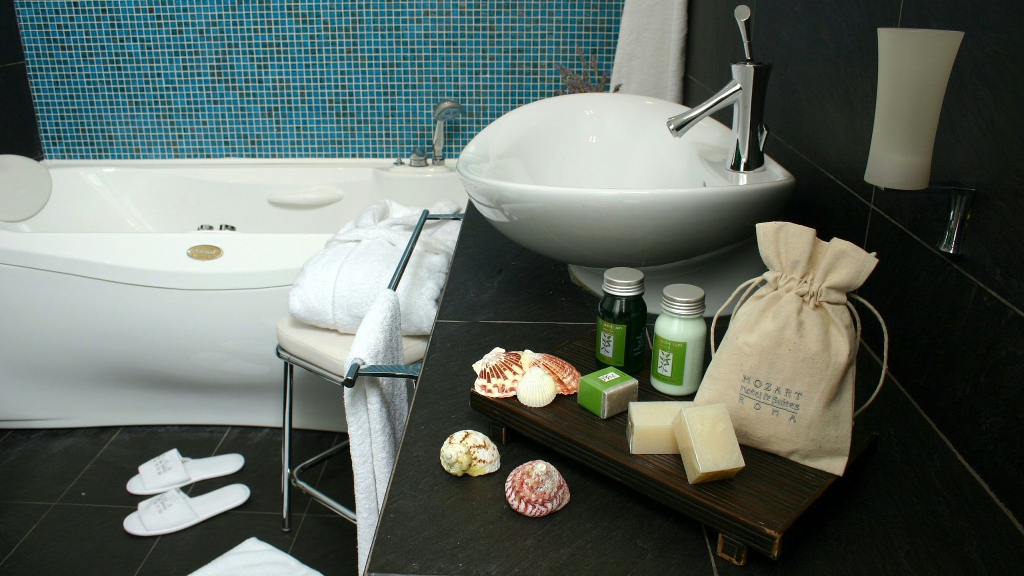 Vivaldi Luxury Rooms Rom Exteriör bild